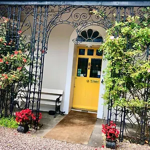 4* Pensión Belvedere